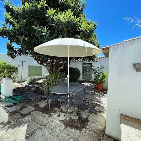 Casa Martim Holiday home *