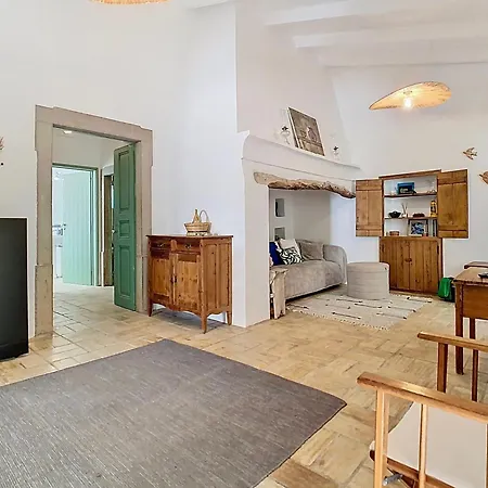 Casa Martim Sao Romao (Faro)